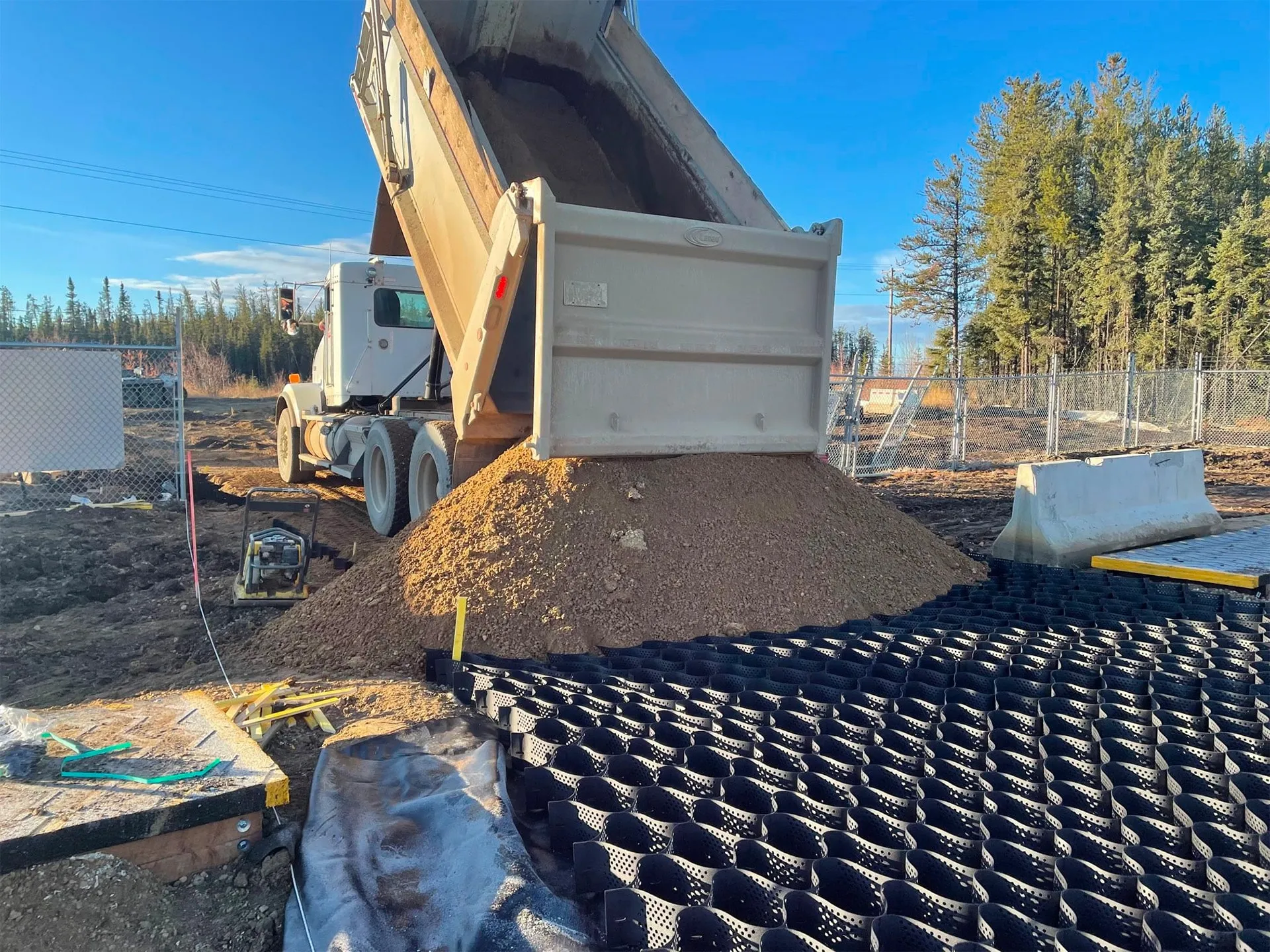 dump truck dirt 
